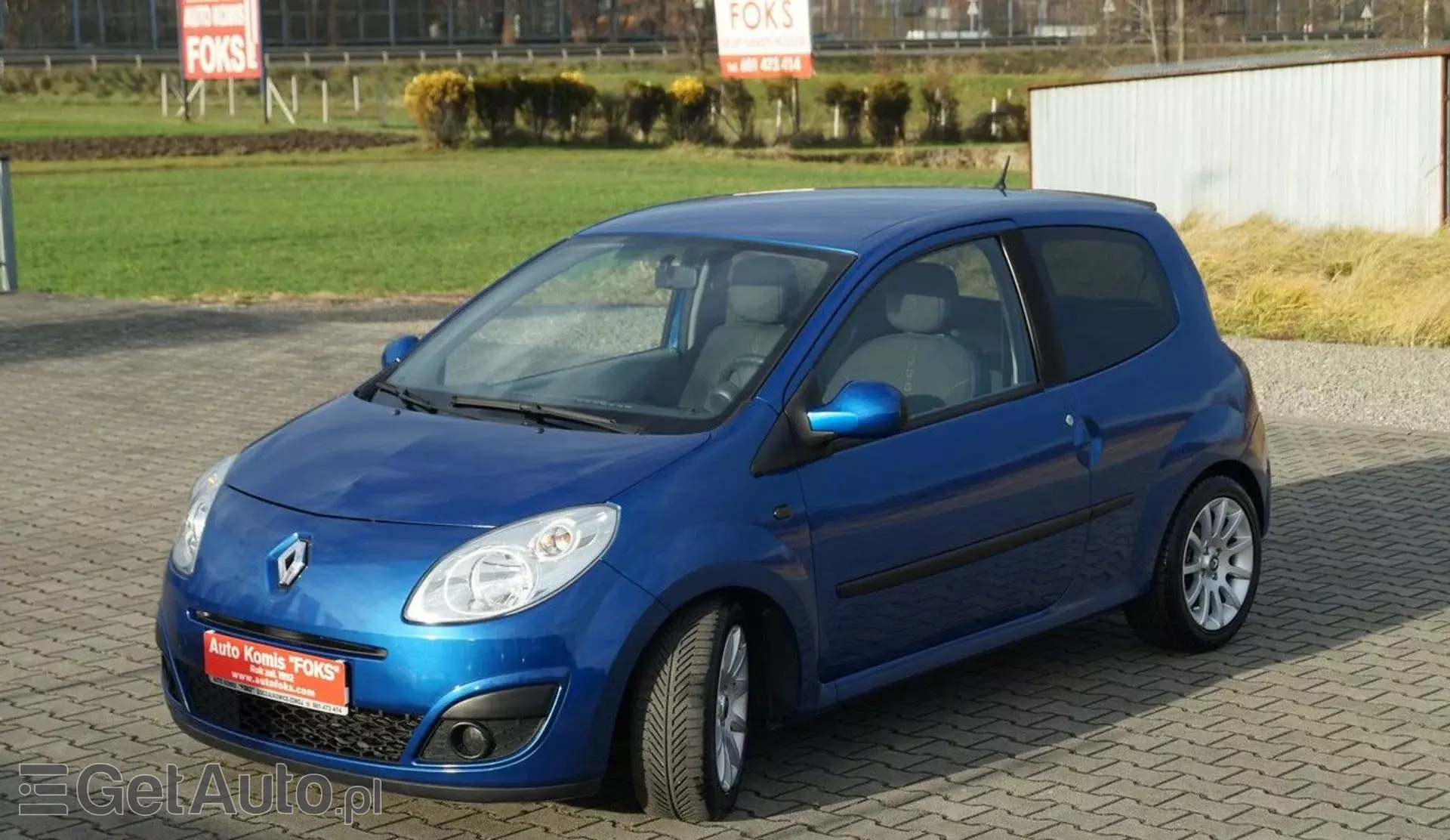 RENAULT Twingo 