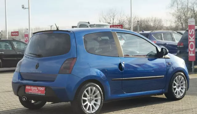 RENAULT Twingo 