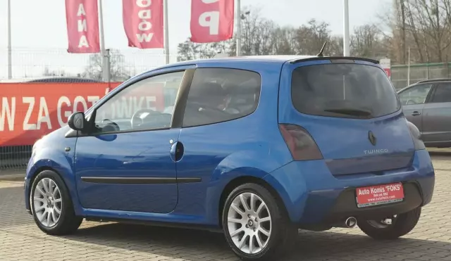 RENAULT Twingo 