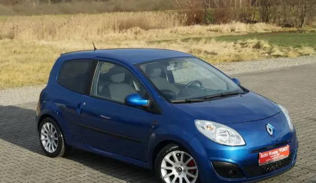 RENAULT Twingo 