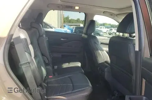 NISSAN Pathfinder 