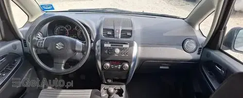 SUZUKI SX4 