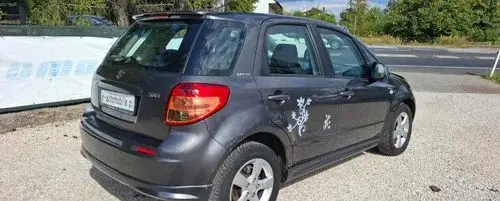 SUZUKI SX4 
