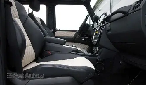 MERCEDES-BENZ Klasa G 63 AMG  