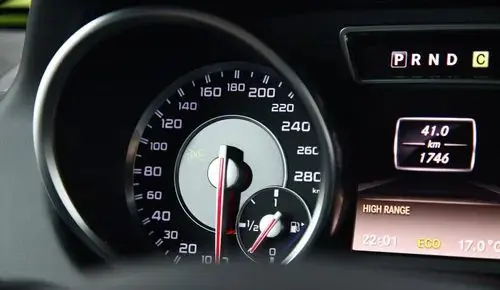 MERCEDES-BENZ Klasa G 63 AMG  