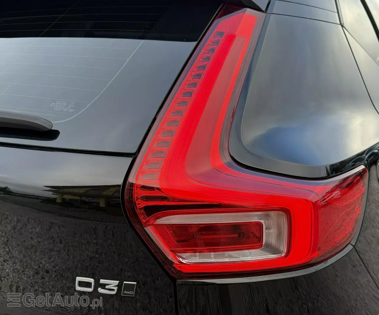 VOLVO XC 40 D3 AWD Momentum Pro