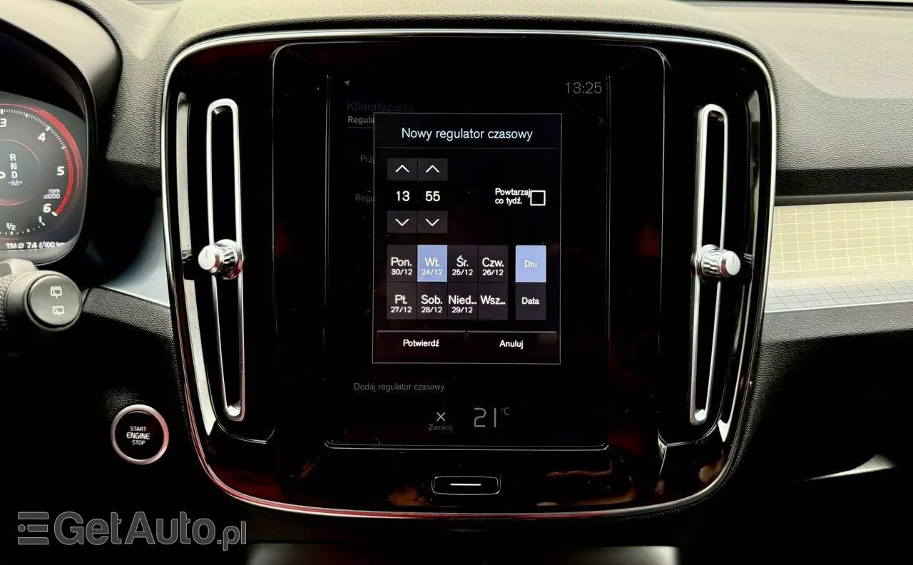 VOLVO XC 40 D3 AWD Momentum Pro