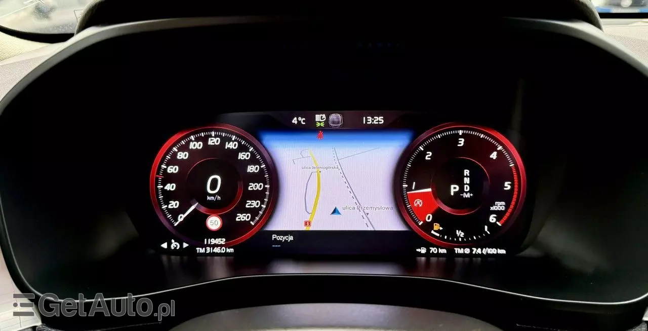 VOLVO XC 40 D3 AWD Momentum Pro