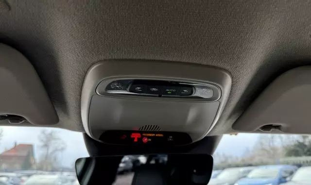 VOLVO XC 40 D3 AWD Momentum Pro