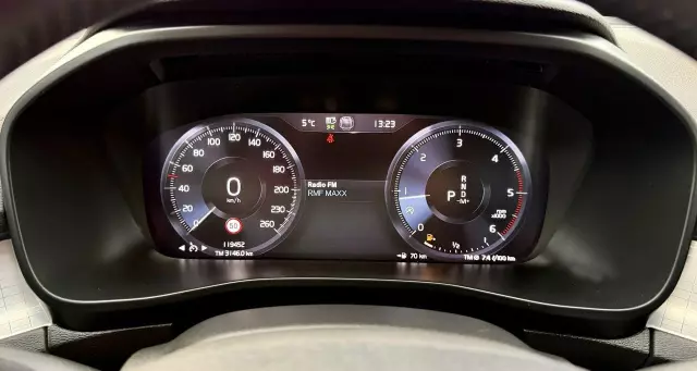 VOLVO XC 40 D3 AWD Momentum Pro