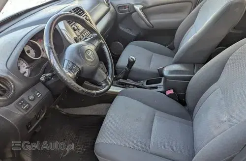 TOYOTA Rav 4 
