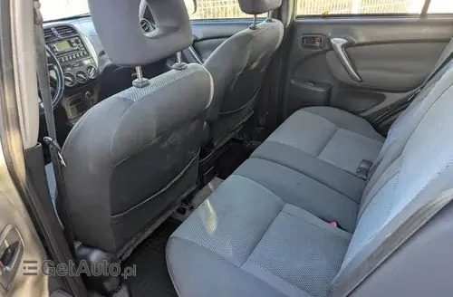 TOYOTA Rav 4 