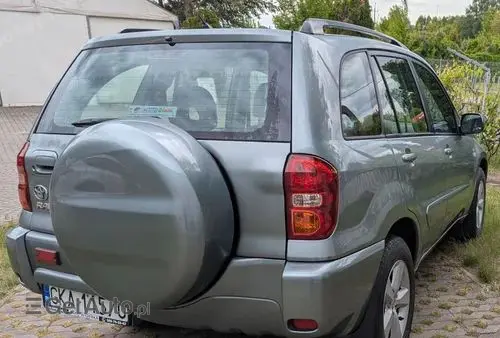 TOYOTA Rav 4 