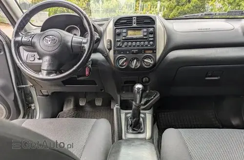 TOYOTA Rav 4 