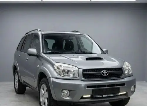 TOYOTA Rav 4 