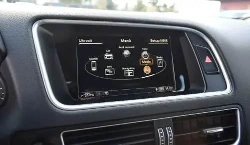 AUDI Q5 