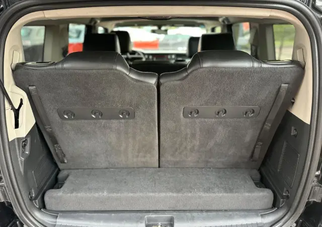 JEEP Commander 5.7 V8 HEMI Automatik Limited