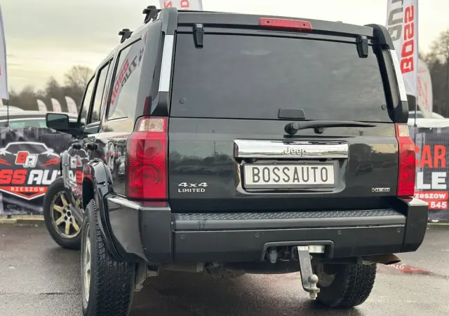 JEEP Commander 5.7 V8 HEMI Automatik Limited