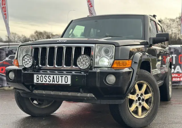 JEEP Commander 5.7 V8 HEMI Automatik Limited