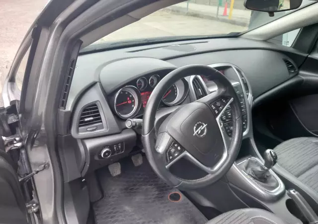 OPEL Astra IV 1.6 Active