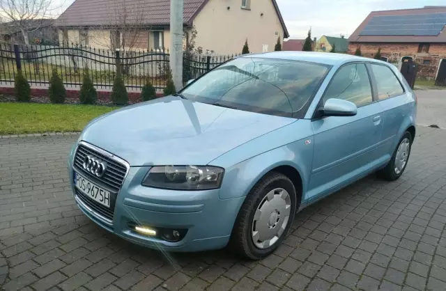 AUDI A3 