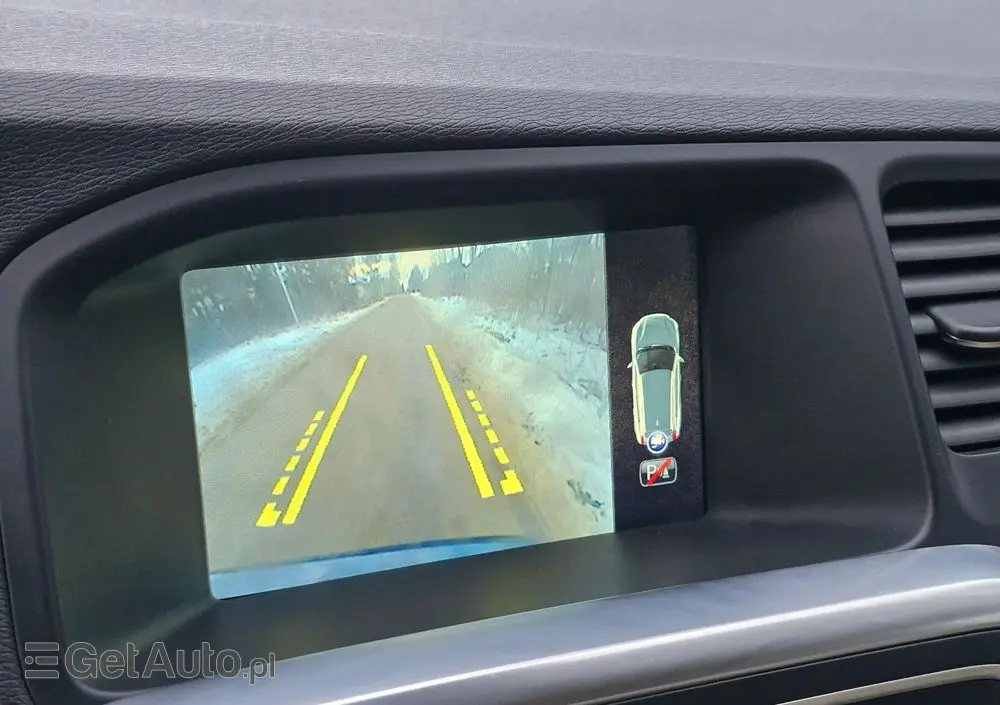 VOLVO V60 D6 AWD Plug-in Hybrid Summum