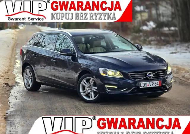 VOLVO V60 D6 AWD Plug-in Hybrid Summum