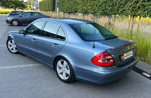 MERCEDES-BENZ Klasa E 