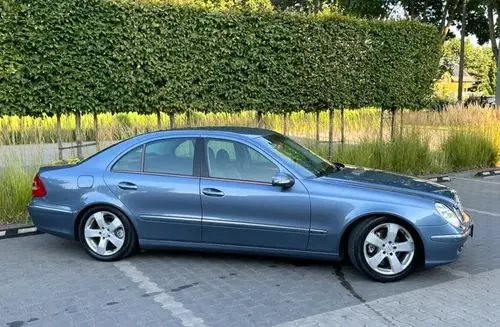 MERCEDES-BENZ Klasa E 