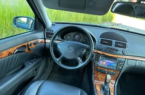 MERCEDES-BENZ Klasa E 