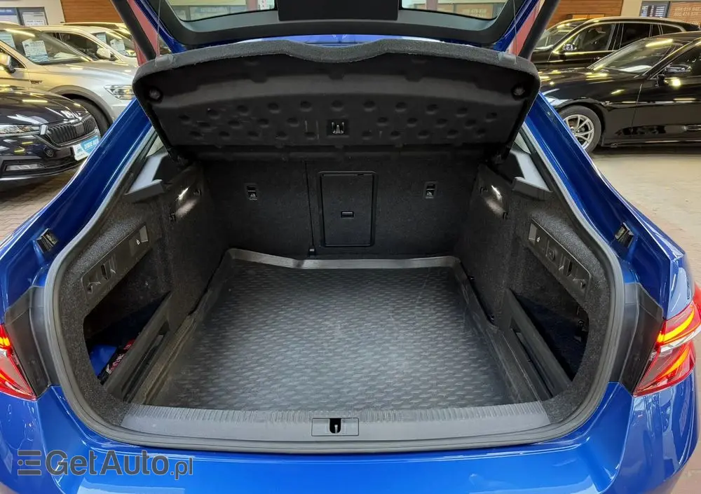 SKODA Superb 2.0 TDI SCR Ambition DSG