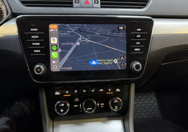 SKODA Superb 2.0 TDI SCR Ambition DSG