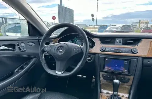MERCEDES-BENZ CLS 