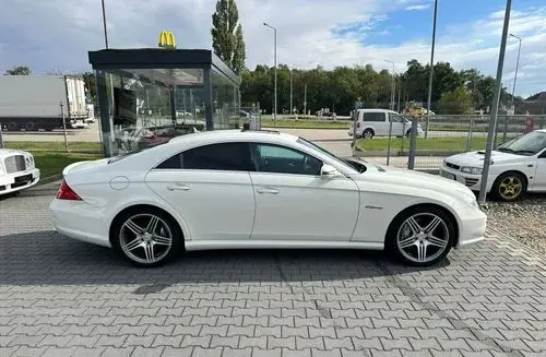 MERCEDES-BENZ CLS 