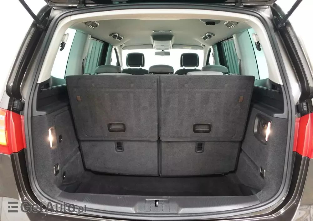 SEAT Alhambra 2.0 TDI Ecomotive 4Kids