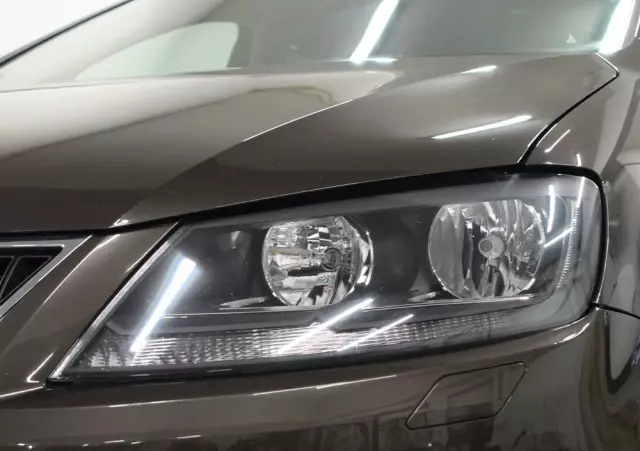 SEAT Alhambra 2.0 TDI Ecomotive 4Kids