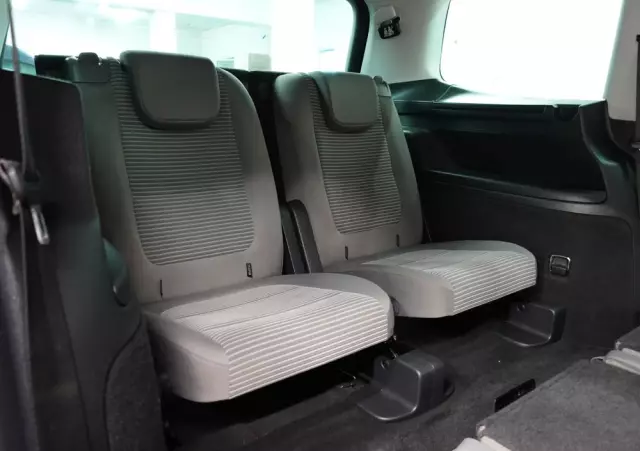 SEAT Alhambra 2.0 TDI Ecomotive 4Kids