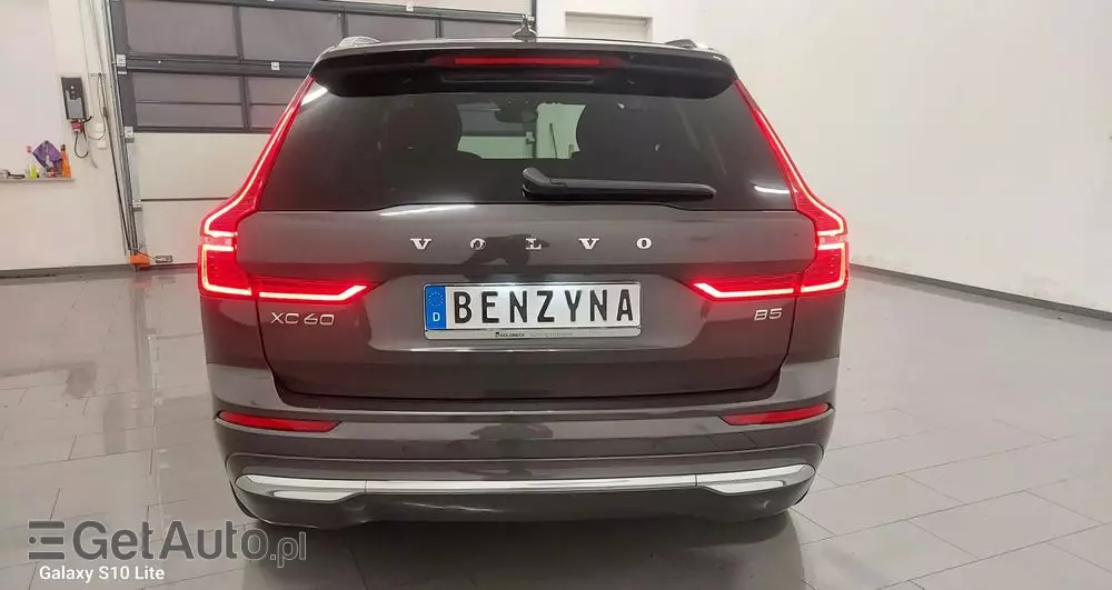 VOLVO XC 60 B5 B Geartronic Inscription