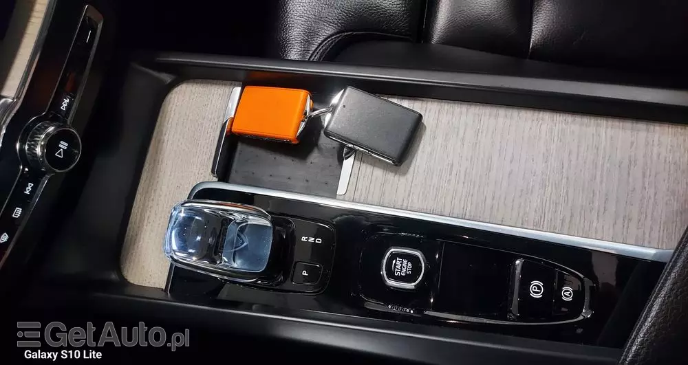 VOLVO XC 60 B5 B Geartronic Inscription