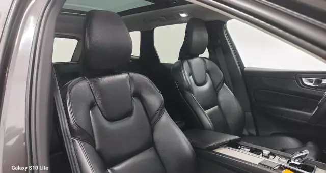 VOLVO XC 60 B5 B Geartronic Inscription