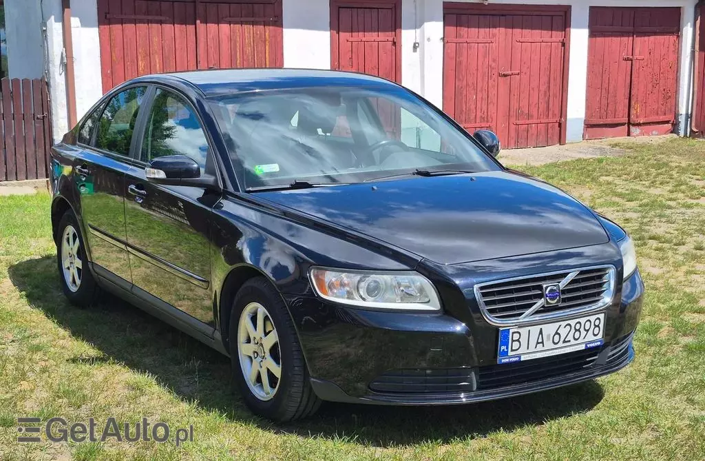 VOLVO S40 