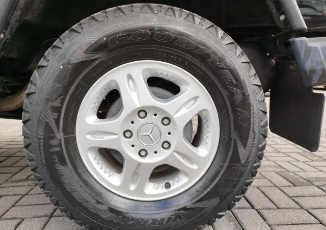 MERCEDES-BENZ Klasa G 