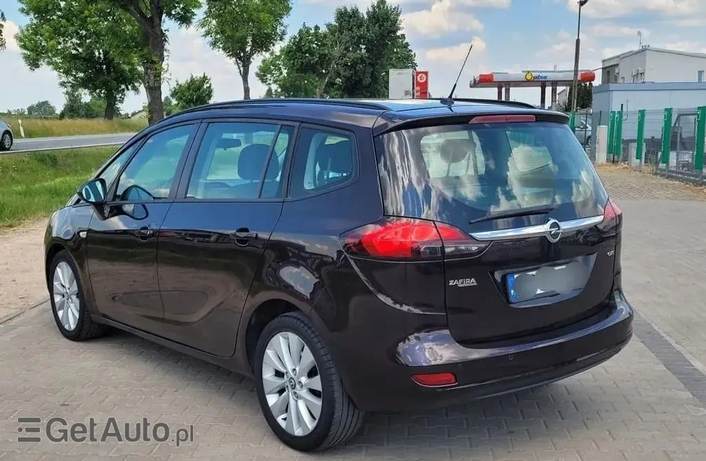 OPEL Zafira 