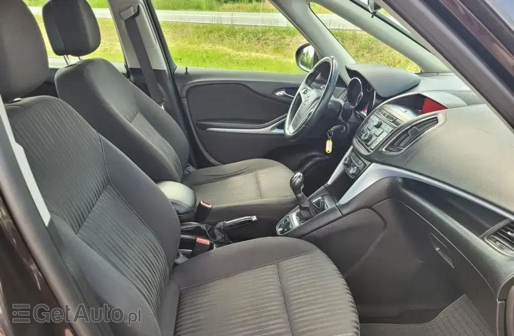 OPEL Zafira 