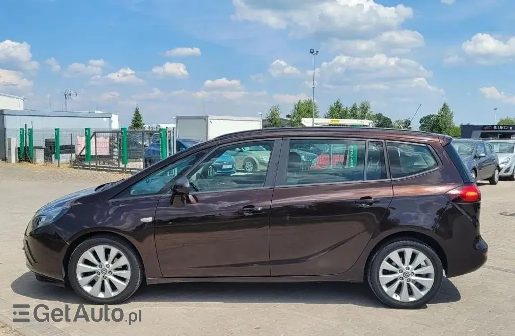 OPEL Zafira 