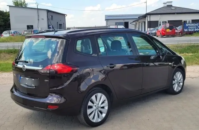 OPEL Zafira 
