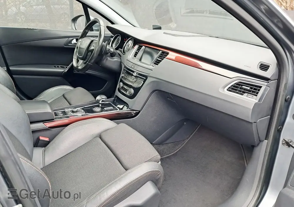 PEUGEOT 508 RXH Hybrid4