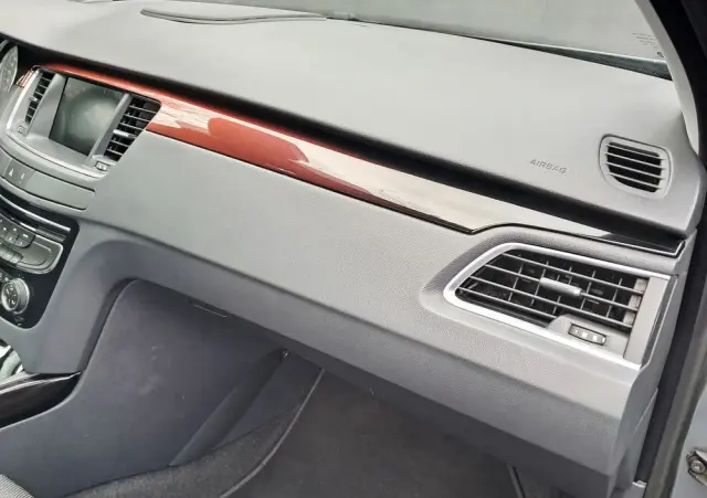 PEUGEOT 508 RXH Hybrid4