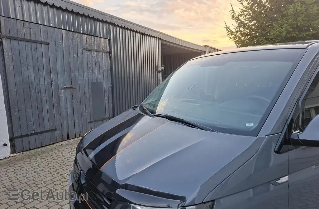 VOLKSWAGEN TRANSPORTER 