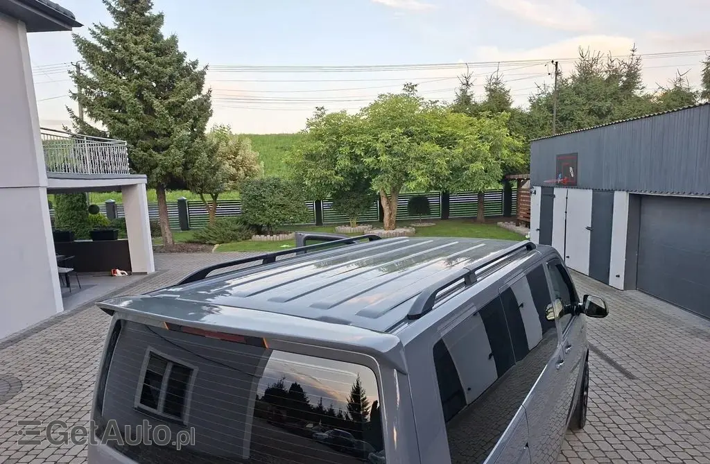 VOLKSWAGEN TRANSPORTER 